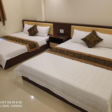 Ngoc Anh Hotel Ha Long Exterior foto
